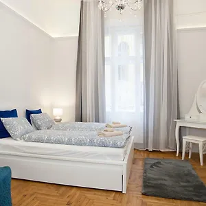 Apartment Amanda Astoria, Budapest