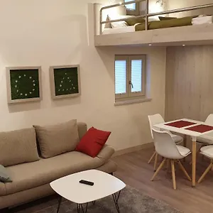 Apartment Old Buda Studio, Budapest